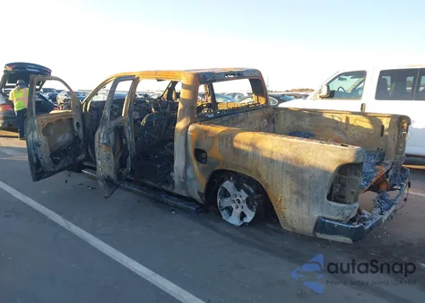 2025 Ram 1500 Big Horn 4X4 5'7 Box from USA, damaged, VIN 1C6RRFFG9SN746285